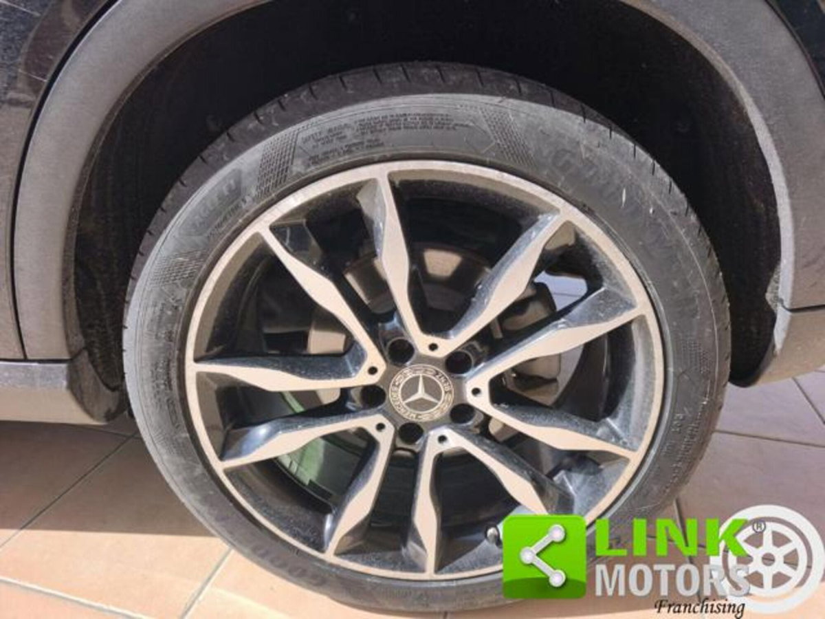 Mercedes-Benz GLA SUV 200 d Automatic Sport (9)