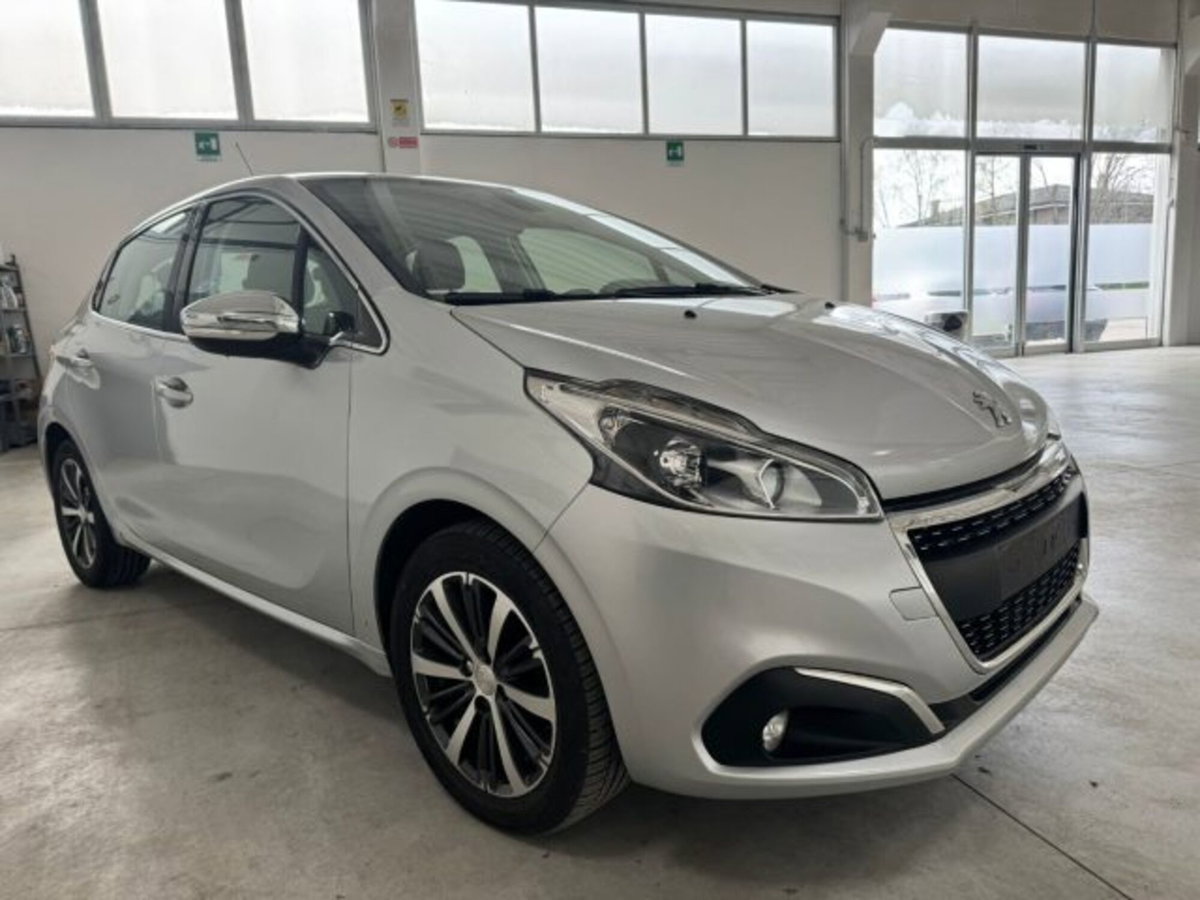 Peugeot 208 Turbo 110 S&S 5 porte Allure (2)