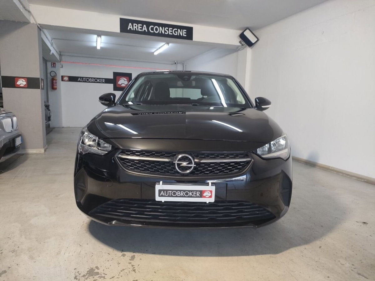 Opel Corsa 1.2 Edition (2)