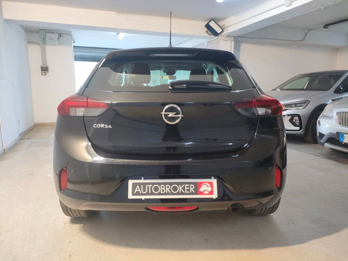 Opel Corsa 1.2 Edition (5)
