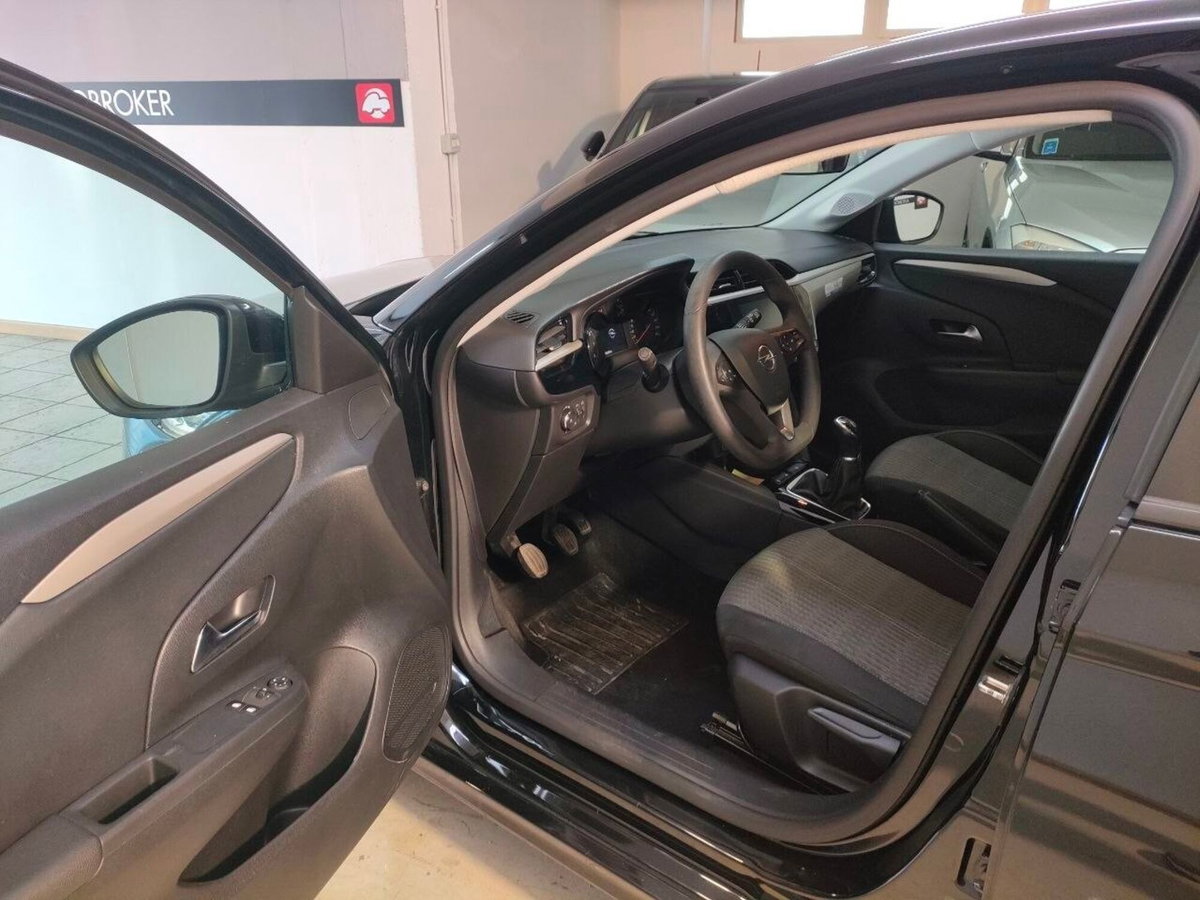 Opel Corsa 1.2 Edition (6)