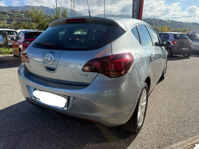 Opel Astra 1.7 CDTI 110CV 5 porte Cosmo (5)