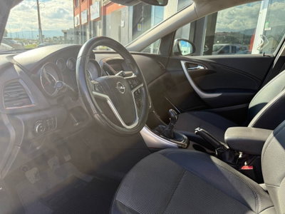 Opel Astra 1.7 CDTI 110CV 5 porte Cosmo (6)