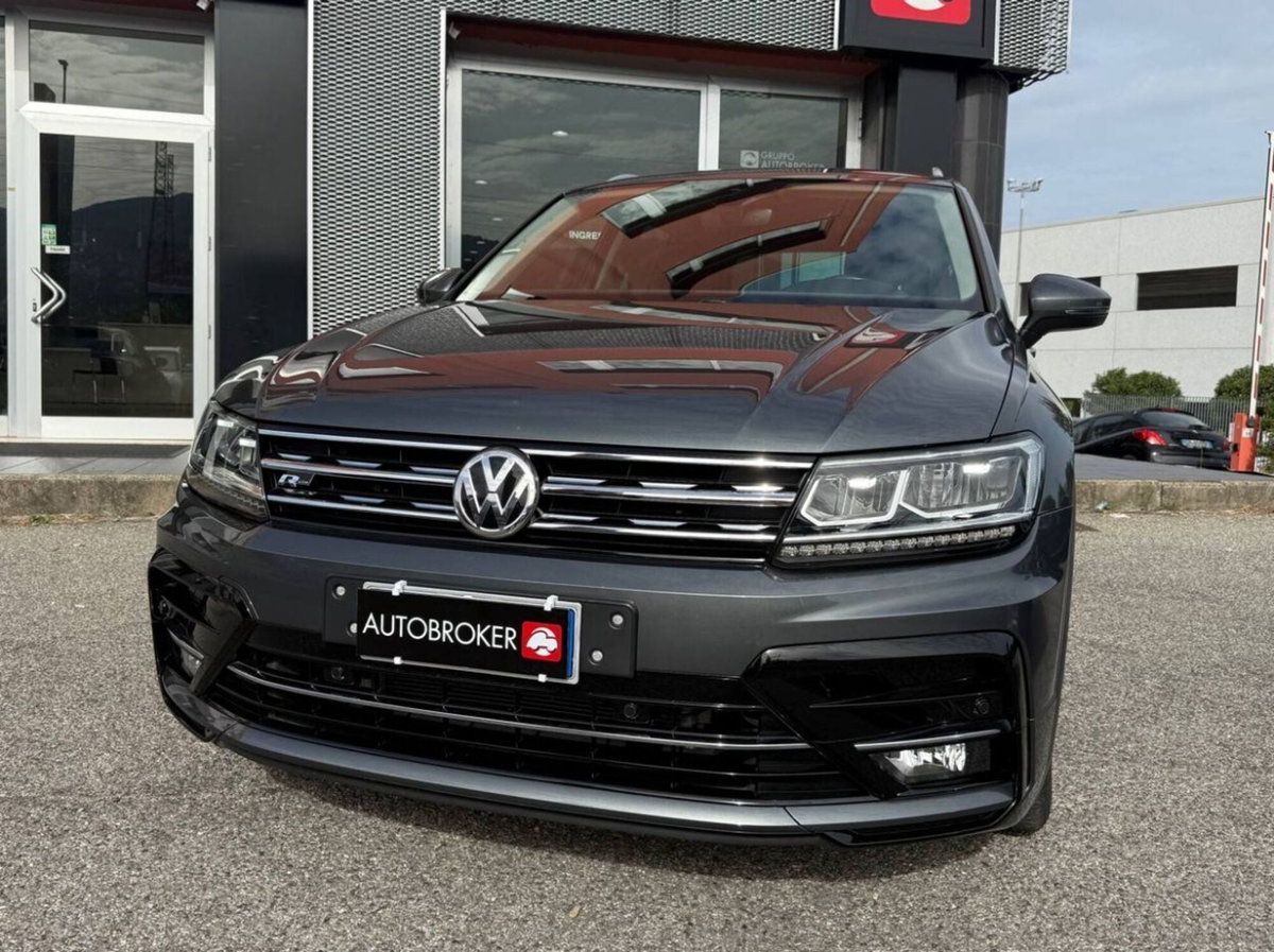 Volkswagen Tiguan 1.6 TDI SCR Sport BlueMotion Technology (2)
