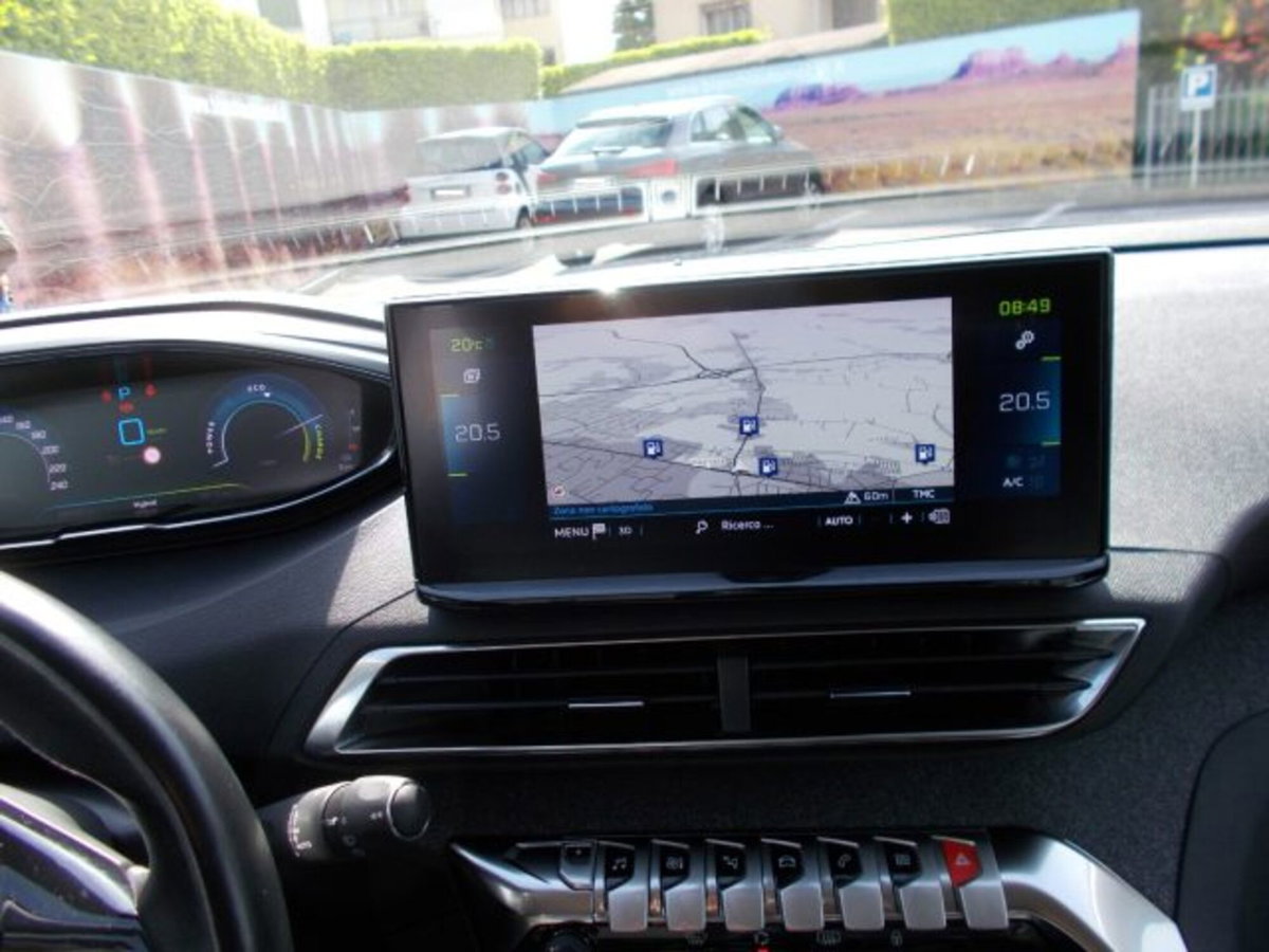 Peugeot 3008 Hybrid 225 e-EAT8 Allure Pack (14)