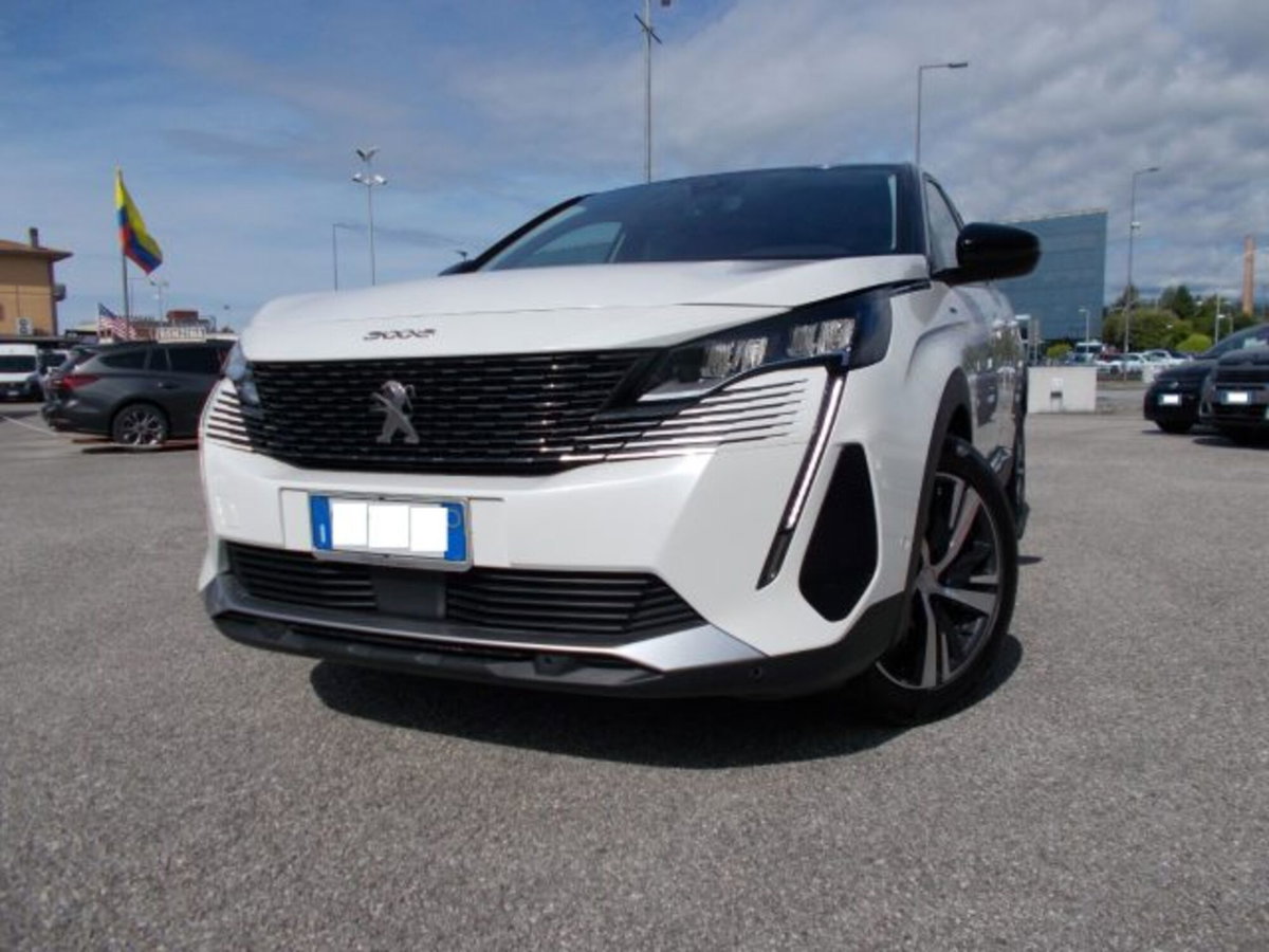 Peugeot 3008 Hybrid 225 e-EAT8 Allure Pack (4)