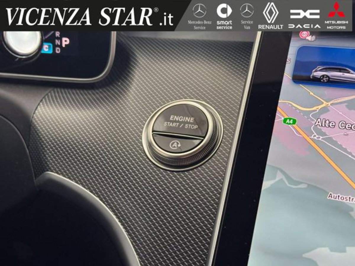 Mercedes-Benz Classe C Station Wagon 220 d mhev AMG Line Premium Plus 4matic 200cv auto (11)