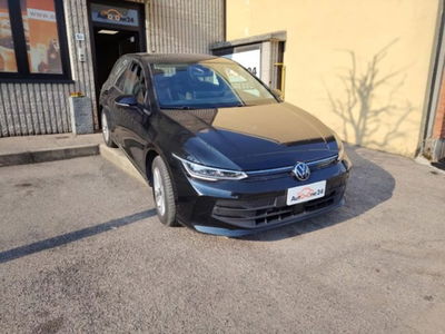 Volkswagen Golf 2.0 TDI SCR Life usata
