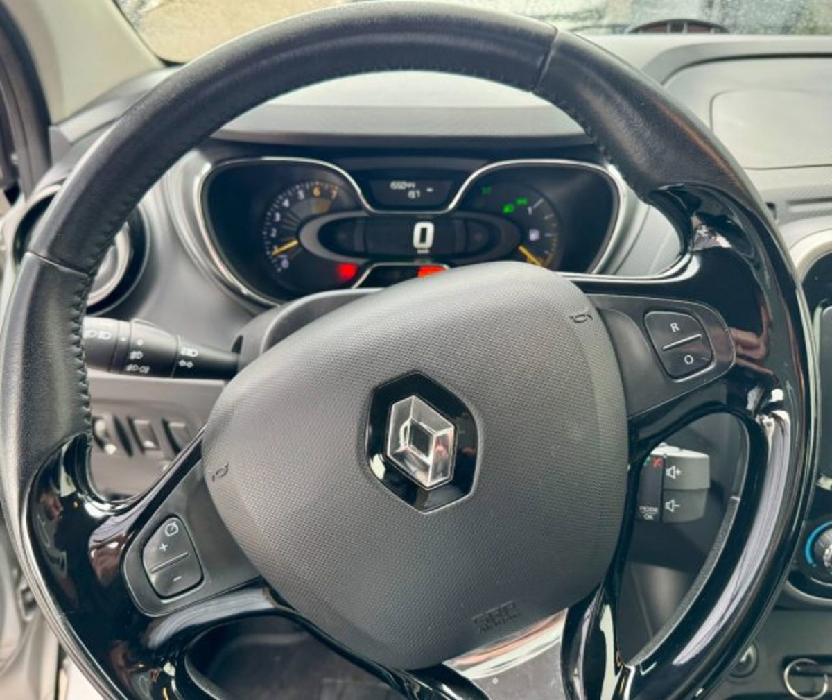 Renault Captur 0.9 TCe 12V 90 CV Start&Stop Life (11)