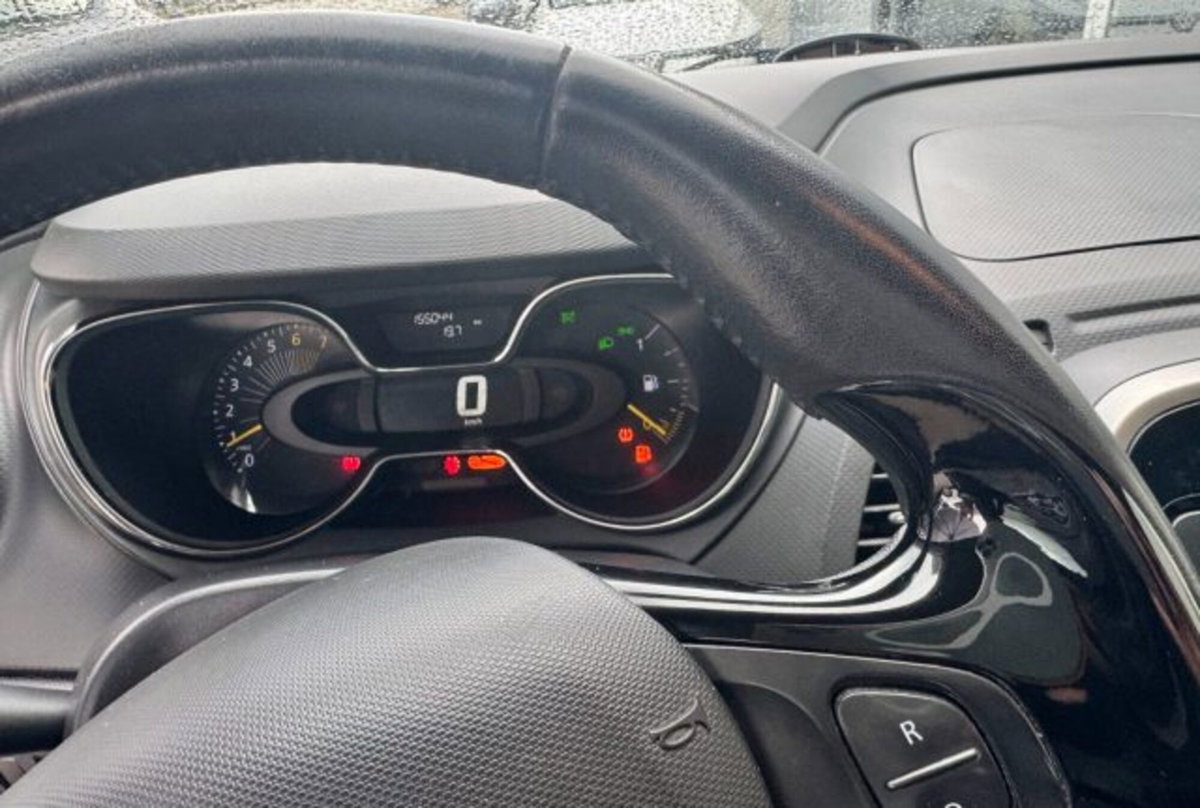 Renault Captur 0.9 TCe 12V 90 CV Start&Stop Life (13)
