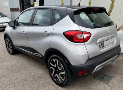 Renault Captur 0.9 TCe 12V 90 CV Start&Stop Life (2)