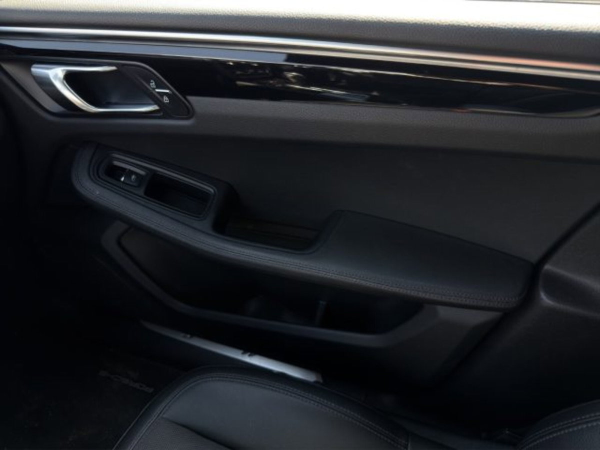 Porsche Macan 2.9 S 380cv pdk (17)