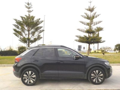 Volkswagen T-Roc 2.0 tdi Edition 115cv (4)