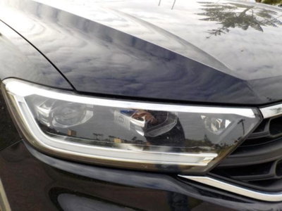 Volkswagen T-Roc 2.0 tdi Edition 115cv (9)