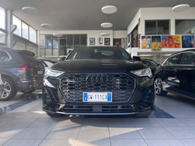 Audi Q3 Sportback 40 2.0 tdi Identity Black quattro 193cv s-tronic usata