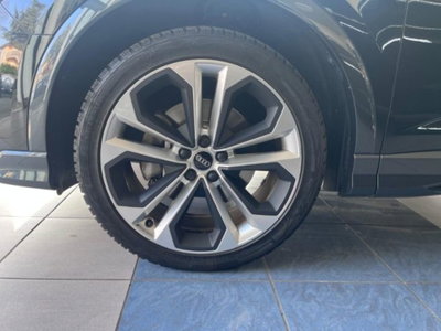 Audi Q3 Sportback 40 2.0 tdi Identity Black quattro 193cv s-tronic (20)