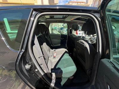 Renault Scenic E-Tech Electric 1.5 dCi 110CV Dynamique (13)