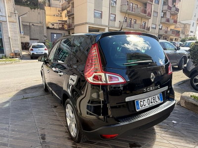 Renault Scenic E-Tech Electric 1.5 dCi 110CV Dynamique (19)