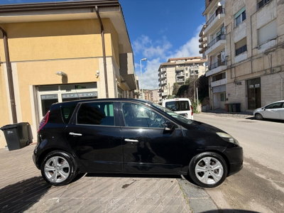 Renault Scenic E-Tech Electric 1.5 dCi 110CV Dynamique (20)