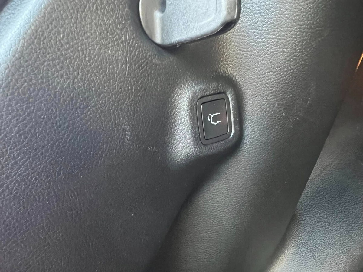 Jeep Compass 1.6 Multijet II 2WD Limited (19)