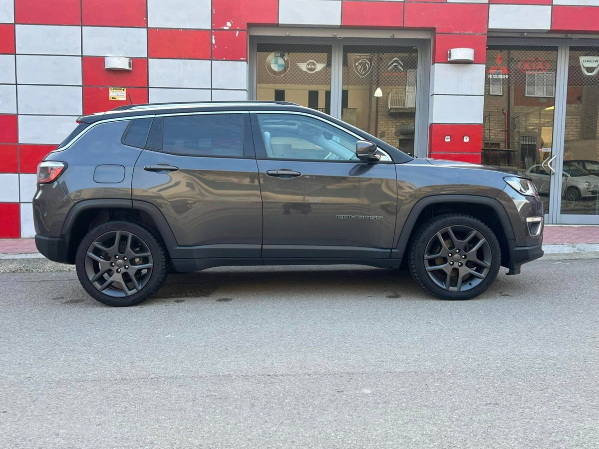 Jeep Compass 1.6 Multijet II 2WD Limited (3)