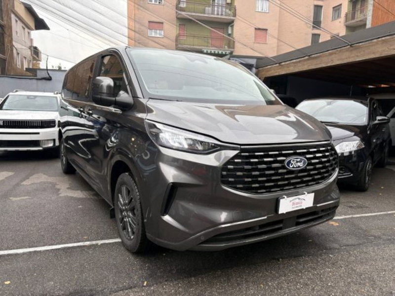 Ford Tourneo Custom 320 2.0 EcoBlue 170CV aut. PL Titanium