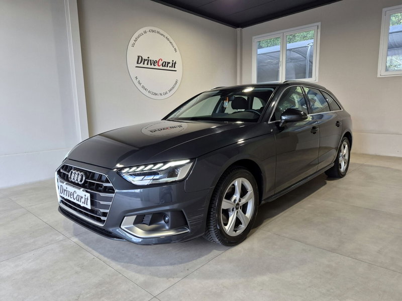 Audi A4 Avant 35 TDI/163 CV S tronic Business Advanced