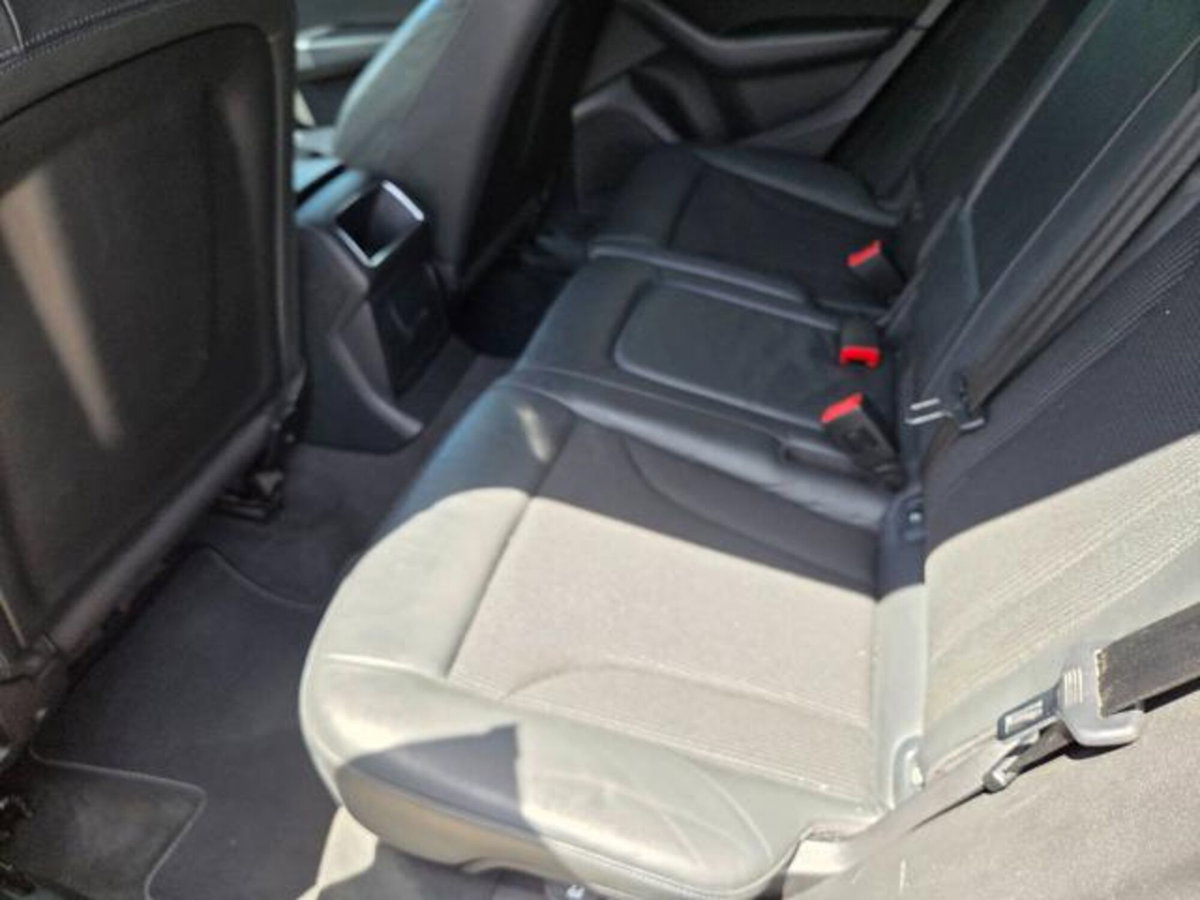 Audi Q5 2.0 TDI 177CV quattro S tronic (16)