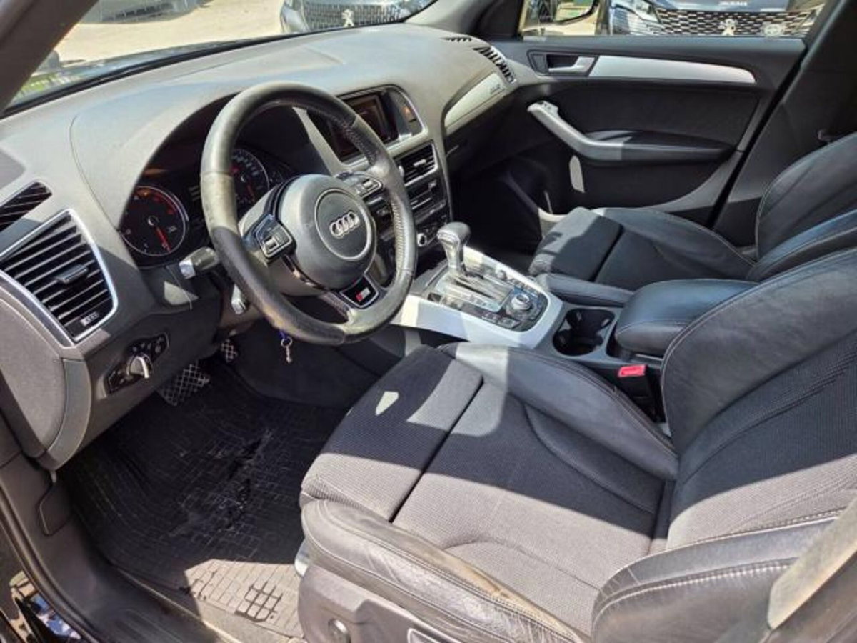 Audi Q5 2.0 TDI 177CV quattro S tronic (18)