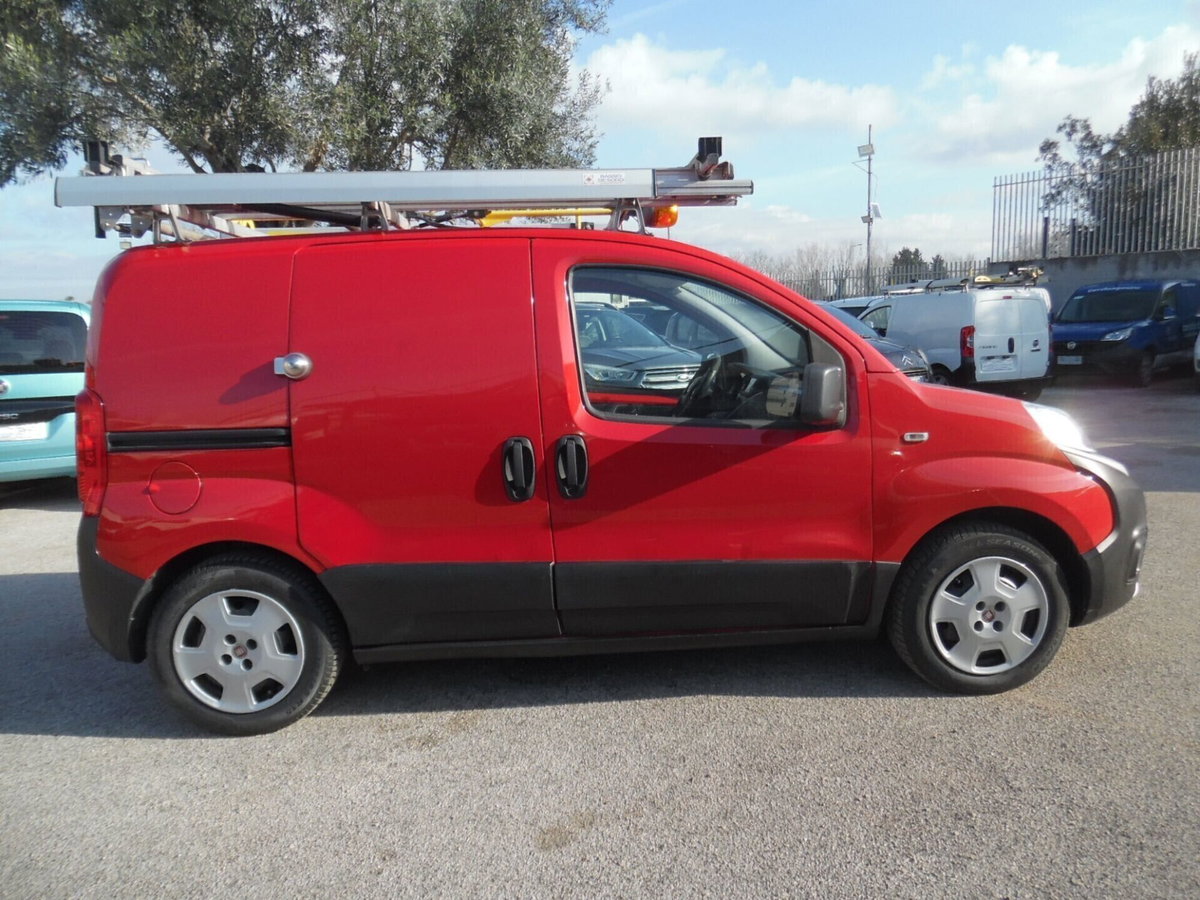 Fiat Fiorino Furgone cargo 1.3 mjt 95cv Adventure (11)
