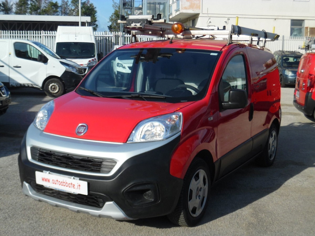 Fiat Fiorino Furgone cargo 1.3 mjt 95cv Adventure (3)