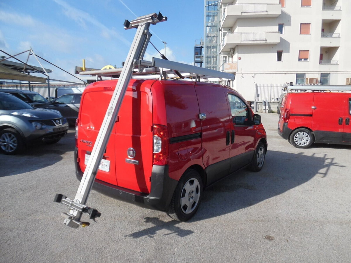 Fiat Fiorino Furgone cargo 1.3 mjt 95cv Adventure (9)