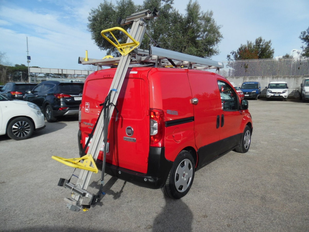 Fiat Fiorino Furgone cargo 1.3 mjt 95cv Adventure (10)