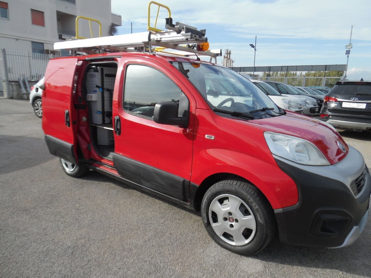 Fiat Fiorino Furgone cargo 1.3 mjt 95cv Adventure (12)