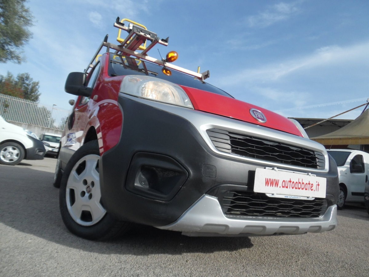 Fiat Fiorino Furgone cargo 1.3 mjt 95cv Adventure (13)