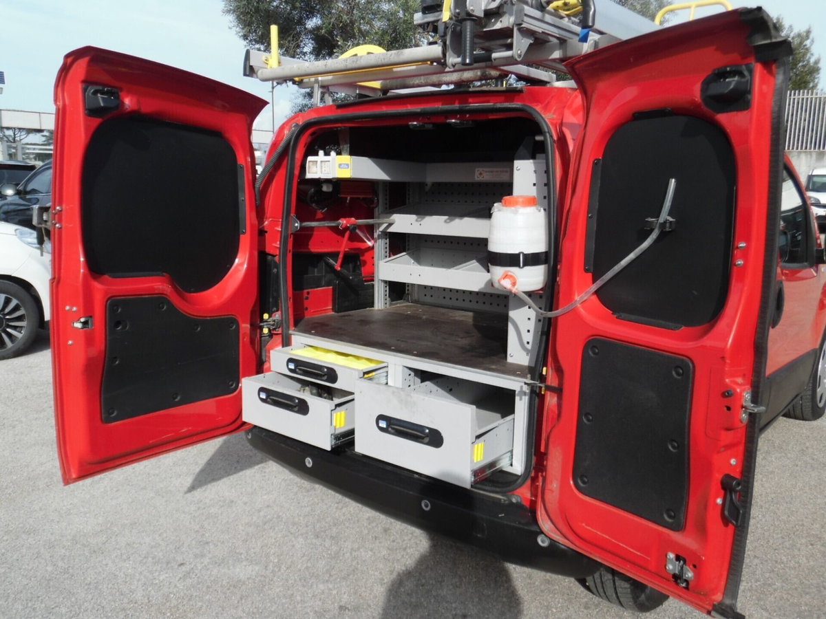 Fiat Fiorino Furgone cargo 1.3 mjt 95cv Adventure (8)