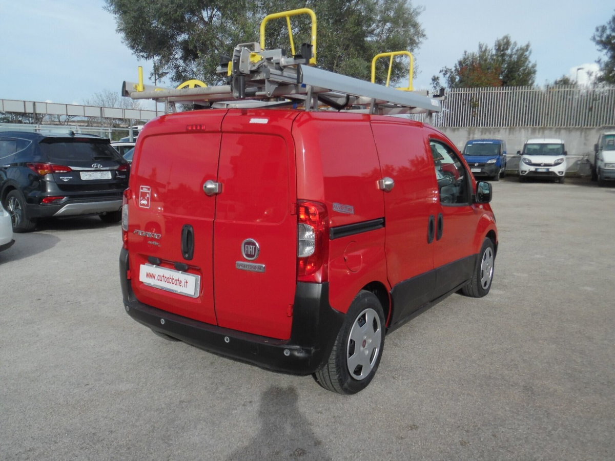 Fiat Fiorino Furgone cargo 1.3 mjt 95cv Adventure (9)