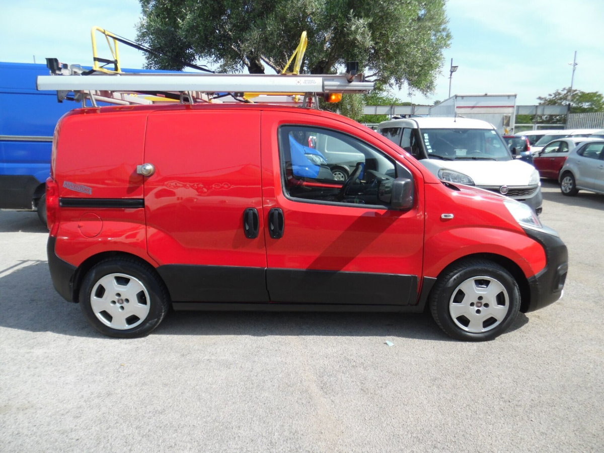 Fiat Fiorino Furgone cargo 1.3 mjt 95cv Adventure (10)