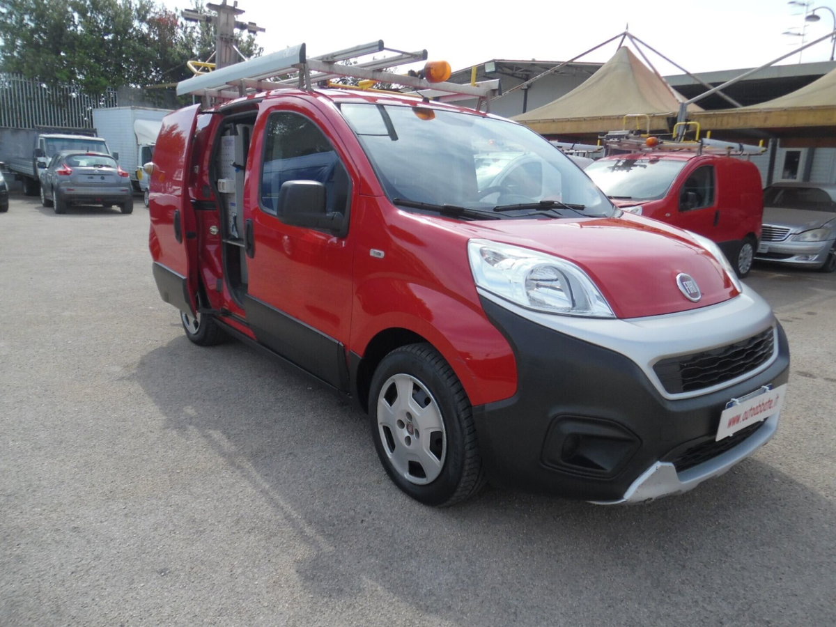 Fiat Fiorino Furgone cargo 1.3 mjt 95cv Adventure (11)