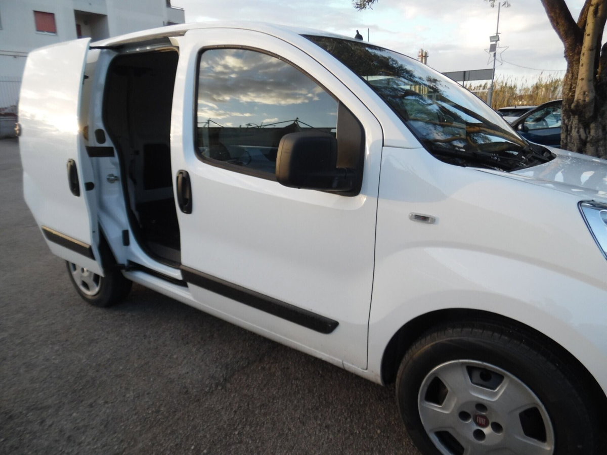 Fiat Fiorino Furgone cargo 1.3 mjt 95cv SX (10)