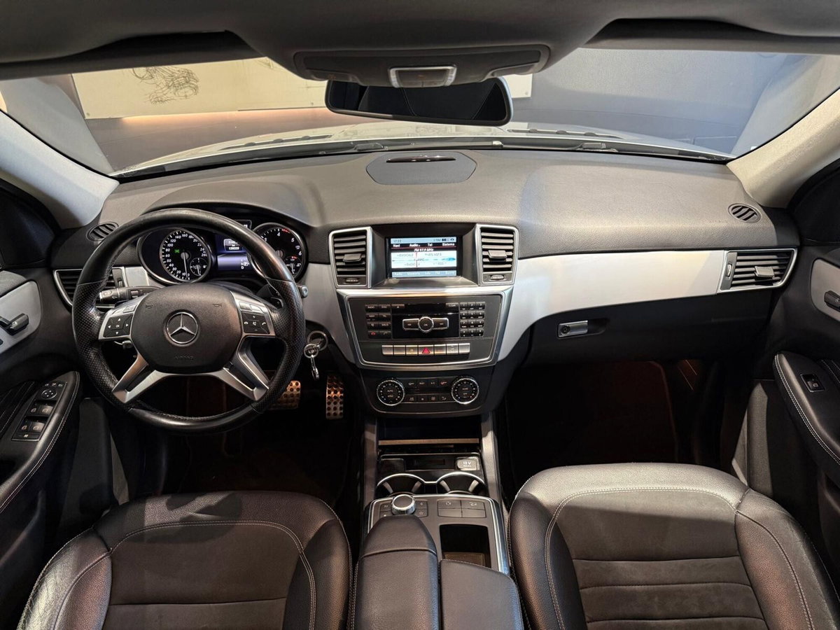 Mercedes-Benz Classe ML 250 BlueTEC 4Matic Sport (10)