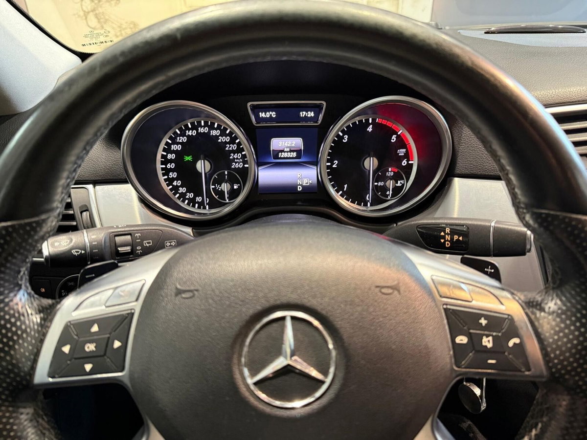 Mercedes-Benz Classe ML 250 BlueTEC 4Matic Sport (11)