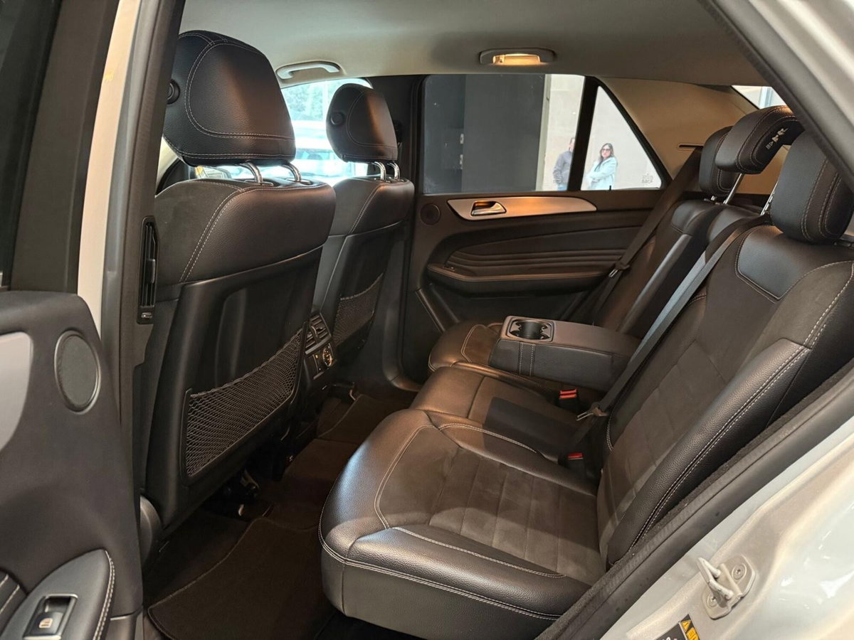 Mercedes-Benz Classe ML 250 BlueTEC 4Matic Sport (14)