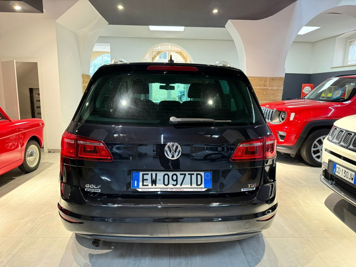 Volkswagen Golf 1.6 TDI 110 CV DSG 5p. Highline BlueMotion Technology (6)