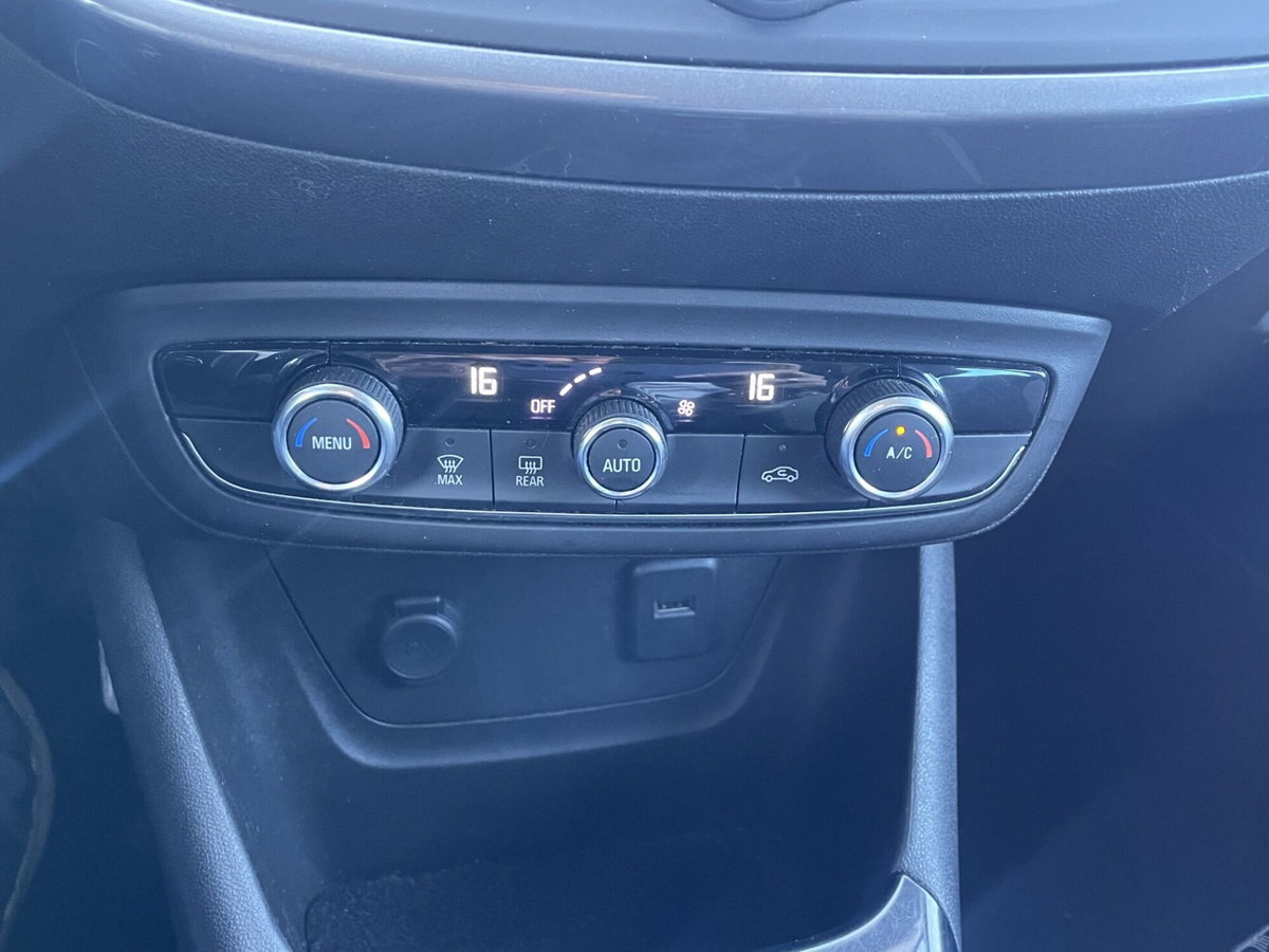 Opel Crossland X 1.5 ECOTEC D 102 CV Start&Stop Innovation (15)