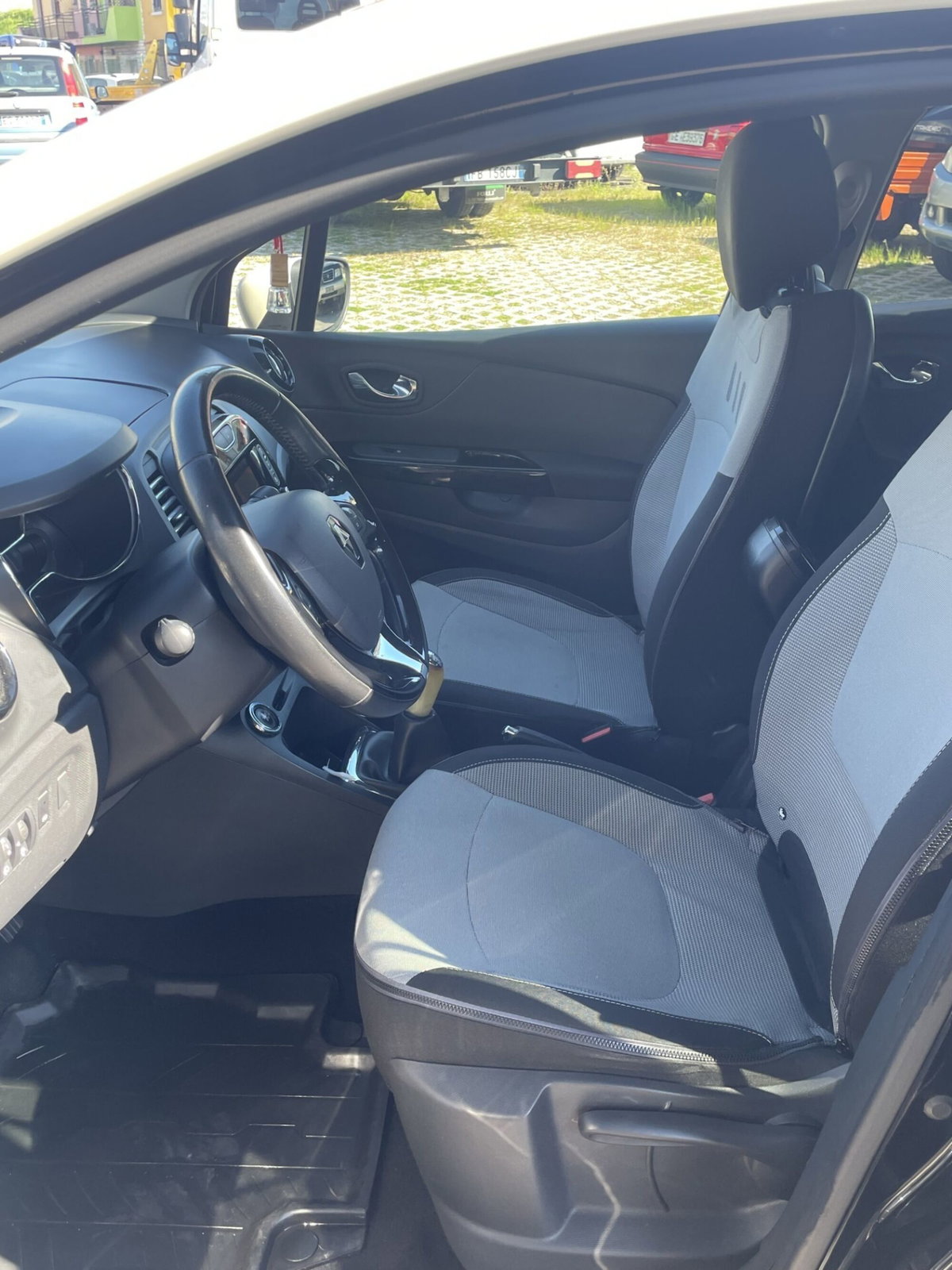 Renault Captur dCi 8V 90 CV Start&Stop Energy Intens (9)