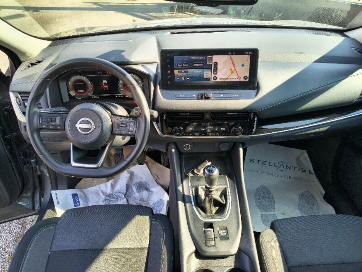 Nissan Qashqai 1.3 mhev N-Connecta 2wd 140cv (11)
