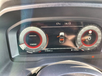 Nissan Qashqai 1.3 mhev N-Connecta 2wd 140cv (13)