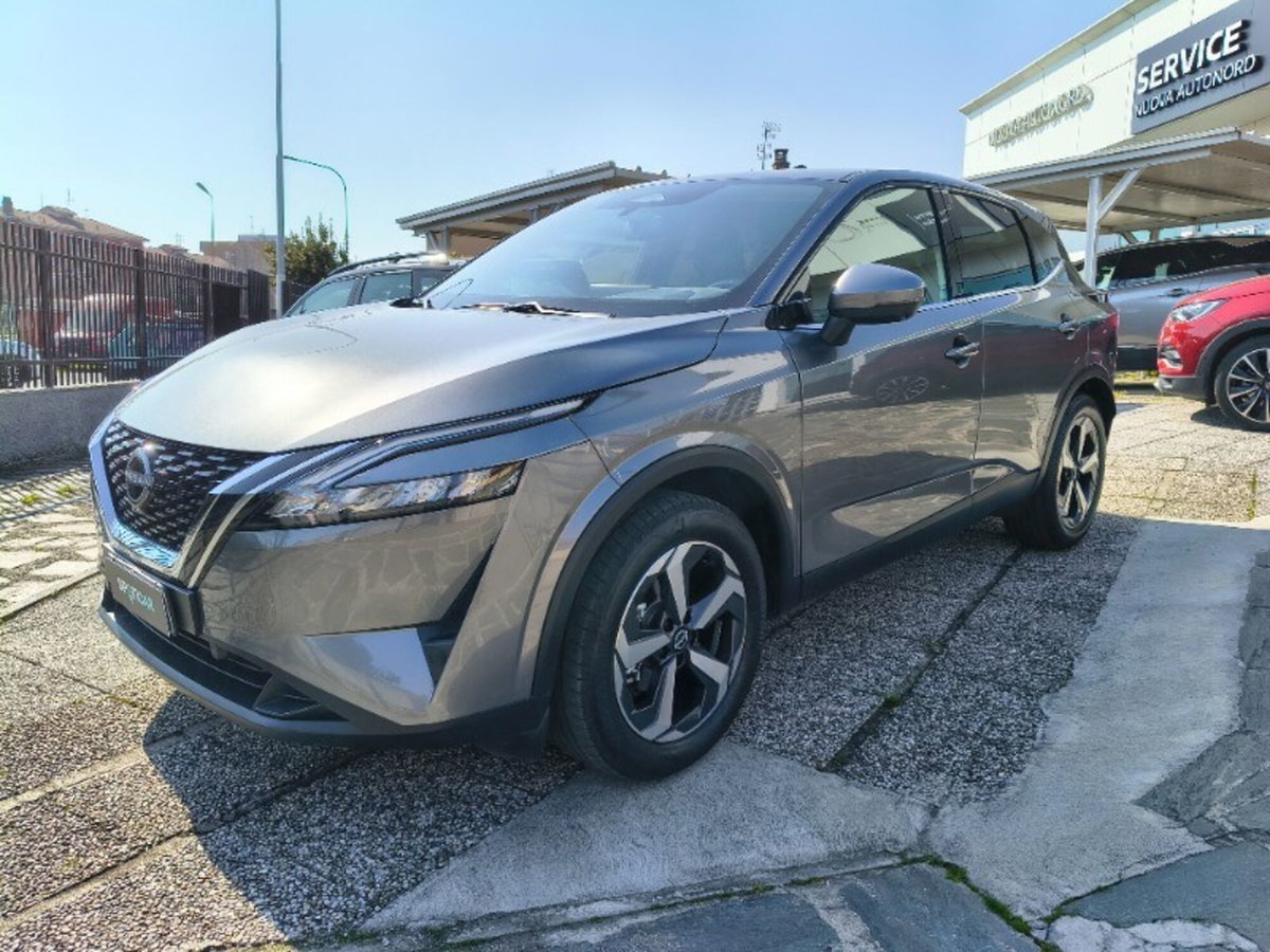 Nissan Qashqai 1.3 mhev N-Connecta 2wd 140cv (2)
