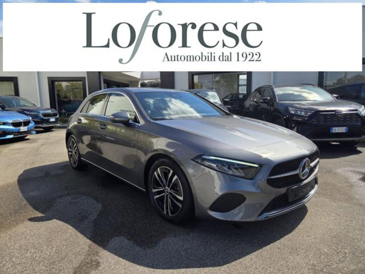 Mercedes-Benz Classe A Sedan 180 d Automatic 4p. Premium